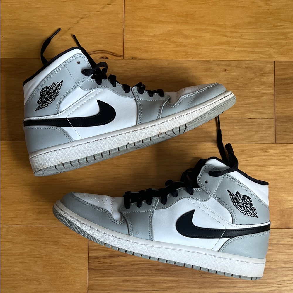 Nike Air Jordan 1 Mid High-Top Sneakers in Light Smoke Gray Men’s 10
